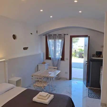 San Francesco 2 شقة تروبيا